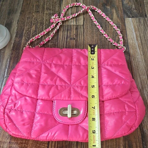 Chico's Gorgeous Hot Pink Quilted Chain‎ Shoulder Bag - Picture 9 of 11